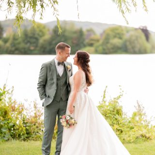 Lovestory L & J 🤍💍

Jede Hochzeitsbegleitung ist aufregend und hat seine besonderen Momente. Aber wenn Freunde heiraten ist man nochmal ganz besonders aufgeregt 🥹 Danke für euer Vertrauen ✨