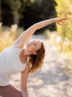 Personal Branding Session - Gesundheitsorientiertes Yoga mit Katharina Sosna 🧘🏽‍♀️🧡 
Das Ziel war, die Verbindung zu uns selbst durch die Natur, Achtsamkeit und Ruhe zu erfassen - alles integriert in bewussten Yoga-Einheiten 💫💭
@katharina.sosna